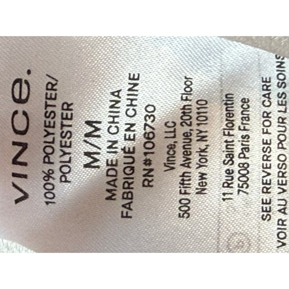 Vince Women's Sleeveless Button Up Blouse Medium White Collared Essential $295 - Picture 5 of 8